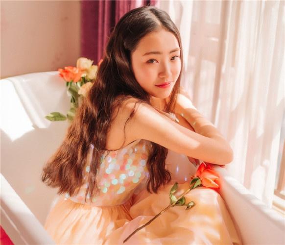 草莓丝瓜向日葵黄瓜榴莲截图1