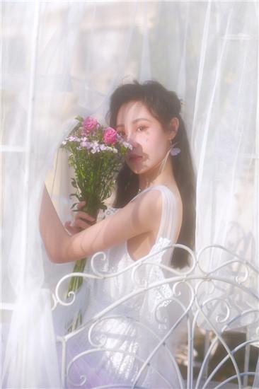 丝瓜黄瓜草莓香蕉鸭脖向日葵下载截图1