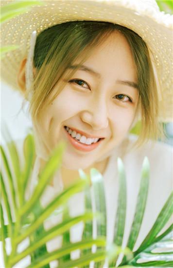 草莓向日葵樱桃绿巨人榴莲截图1