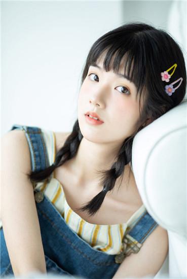 亚洲一卡2卡3卡4卡5卡入口新区截图0