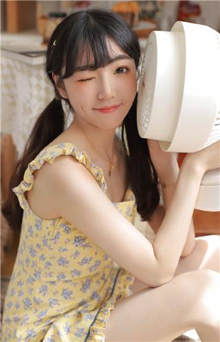 草莓香蕉榴莲黄瓜丝瓜茄子18岁截图1