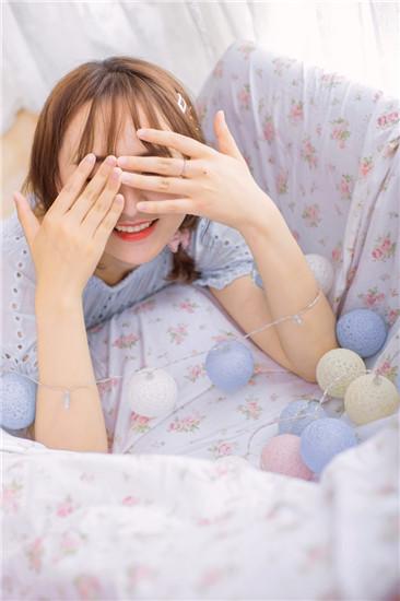 女生夜间正能量不良软件免费下载网站视频观看大全截图4