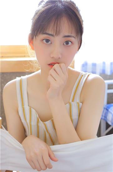 日韩一卡2卡3卡4卡新区免费截图2