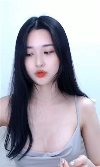 美美哒免费高清在线观看视频7截图1