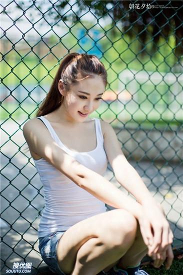 草莓樱桃丝瓜绿巨人秋葵榴莲解锁版安装截图3