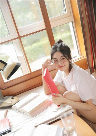 花季传媒每天免费三次无限看截图4