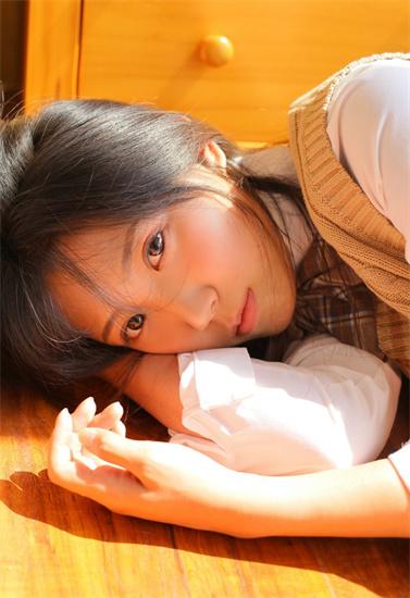 草莓向日葵丝瓜秋葵小猪解锁版截图2