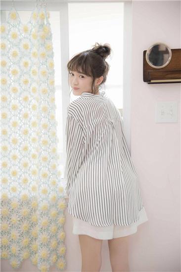 草莓 丝瓜 香蕉 向日葵 榴莲截图0