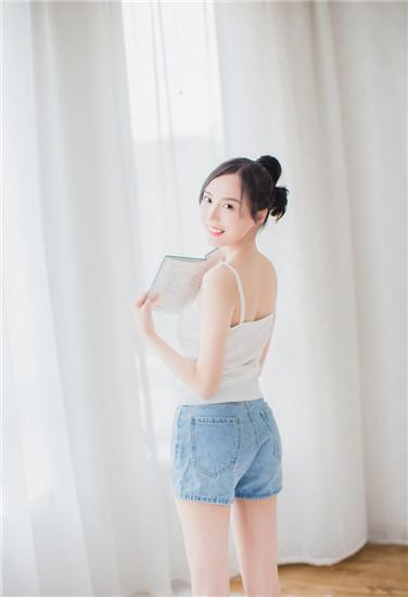 香蕉丝瓜草莓榴莲茄子绿巨人免费解锁版截图1