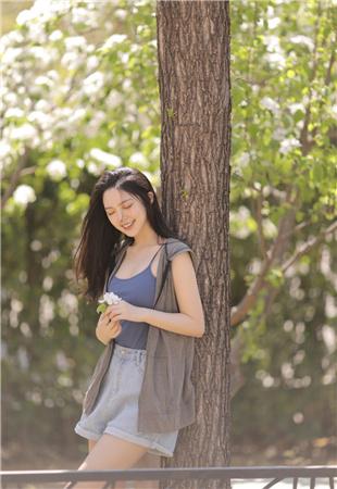 草莓视频下载鸭脖娱乐幸福宝截图1