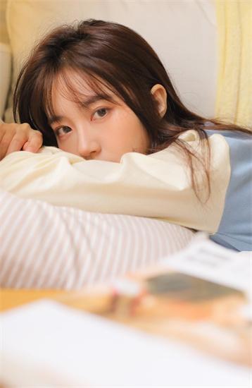 秋葵视频幸福宝向日葵截图1