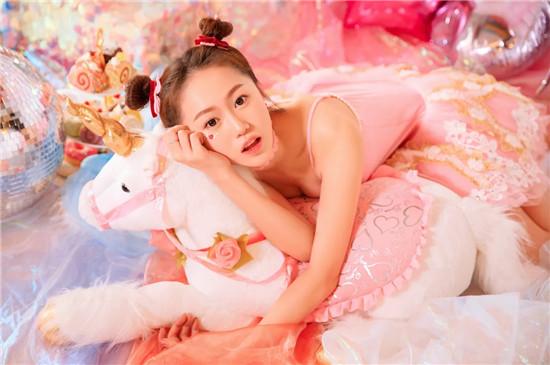 一个人看的视频www在线观看截图2