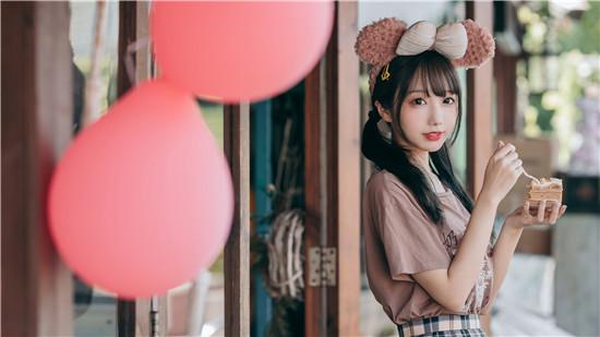 一个人在线观看视频高清WWW截图2