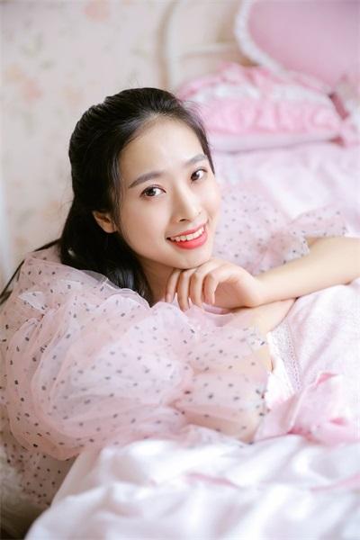 鸭脖娱乐丝瓜草莓小猪向日葵app截图3