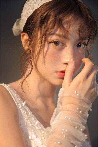 草莓香蕉榴莲丝瓜秋葵绿巨人幸福宝污免费版截图2