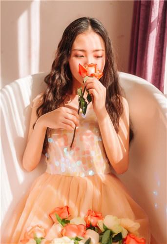 草莓丝瓜向日葵黄瓜榴莲截图2