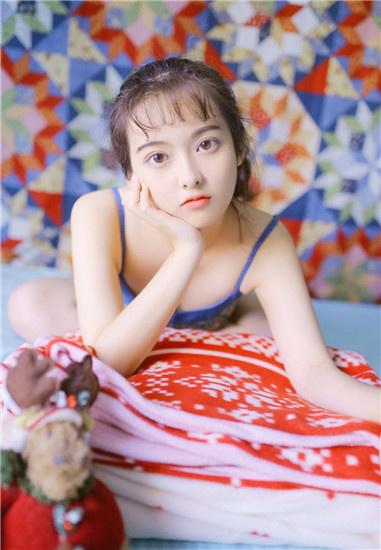 草莓樱桃丝瓜向日葵绿巨人视频截图1