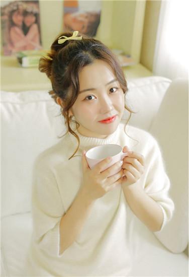 草菇视频app下载ios截图1