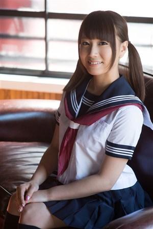 茄子人成年短视频截图1