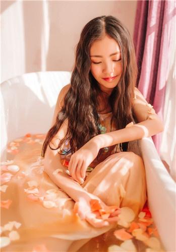 丝瓜草莓向日葵芭乐黄瓜小猪截图1