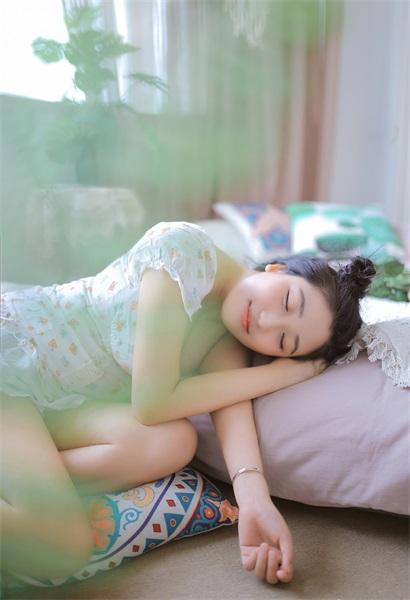 丝瓜秋葵草莓香蕉榴莲绿巨人精品版截图0