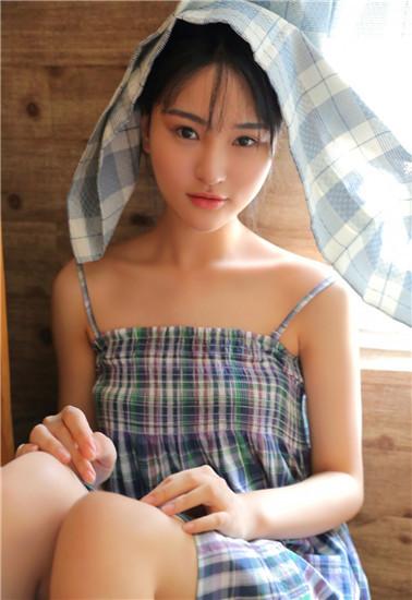 丝瓜草莓向日葵榴莲芭乐小猪截图0