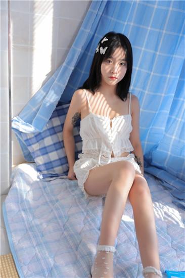 草莓榴莲.combo3.0深夜释放自己解锁版截图1