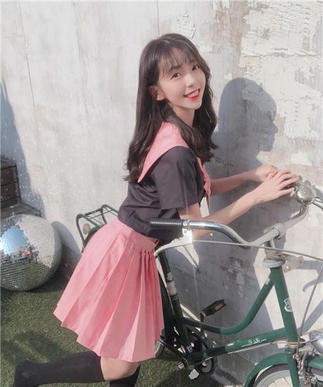 草莓樱桃丝瓜富二代秋葵榴莲ios截图0