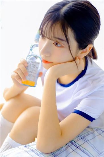 xrk1_3_0ark向日葵站长推荐无限播放截图1