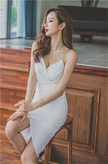 免费可以看亏亏的软件解锁版最新章节下载截图0