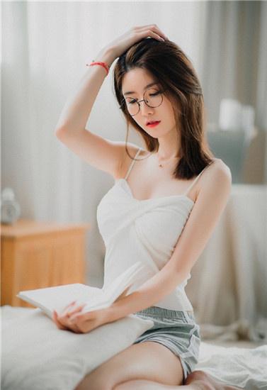 草莓榴莲向日葵秋葵香蕉免费幸福宝截图0