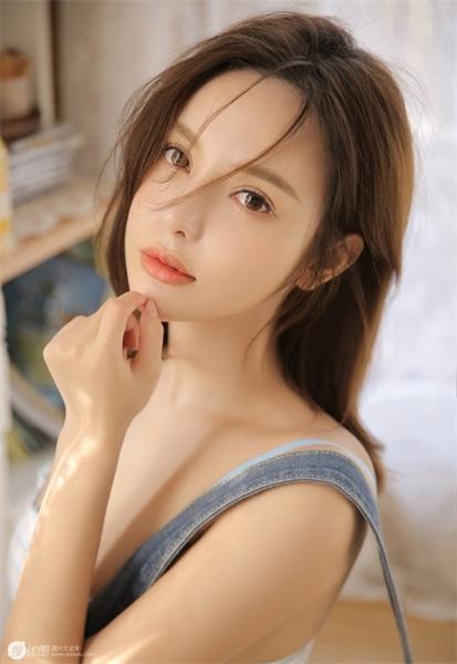 YELLOW免费观看高清在线截图1