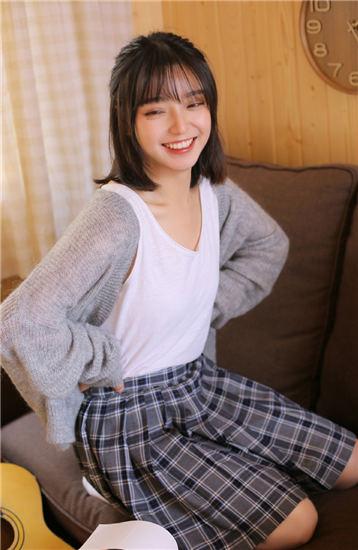 芭乐丝瓜草莓向日葵小猪鸭脖未满18岁截图2