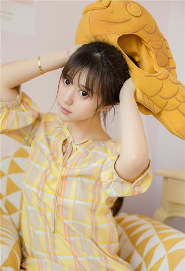 草莓香蕉樱桃黄瓜丝瓜榴莲绿巨人免费版截图3