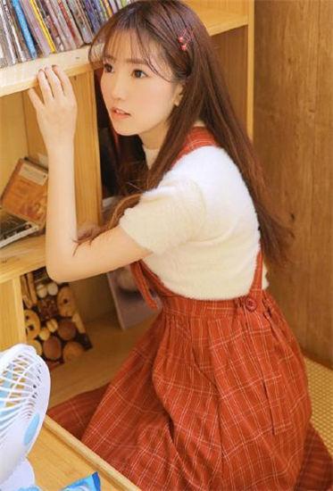 七彩影视app截图1