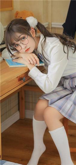 芭乐视频幸福宝榴莲视频截图4