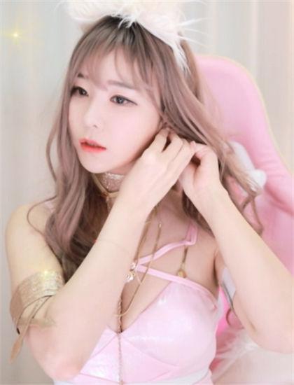 抱抱直播美女污涩版截图4