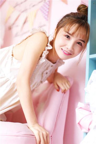 香蕉草莓丝瓜绿巨人破解版截图1