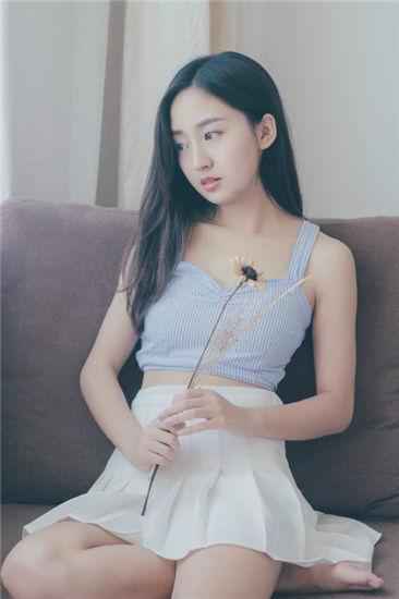 彩云直播app截图3