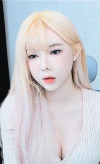 夜猫美女视频聊天安卓版截图3
