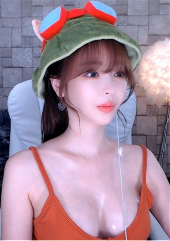 葡萄美女直播app最新版截图3
