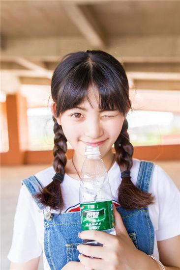 丝瓜草莓向日葵芭比小猪视频截图1