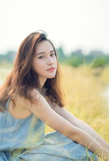 七彩影视app截图2