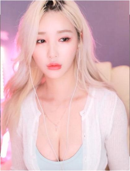 四虎影视最新的2020版截图3