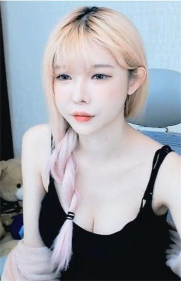 夜猫美女视频聊天安卓版截图2