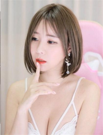 抱抱直播美女污涩版截图1