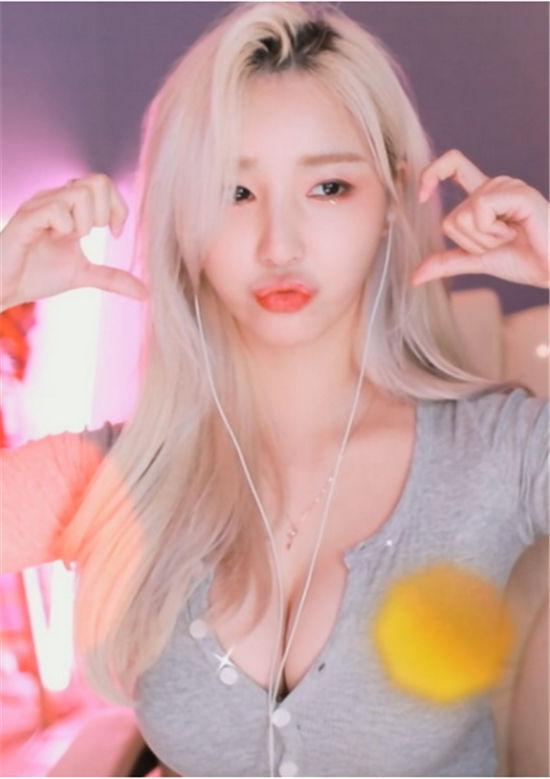 吖吖直播app安卓版截图2