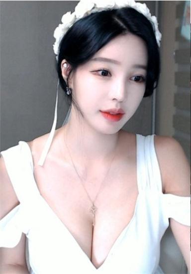 迷人直播宅男污福利最新版截图2