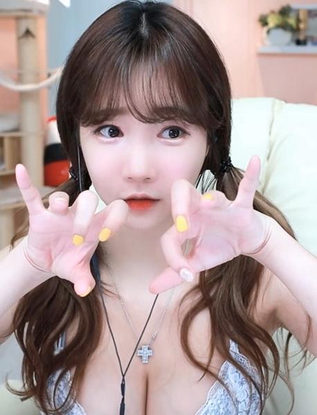 猫咪短视频App免费截图2