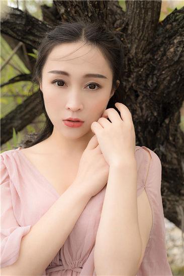萤火直播ios版截图1